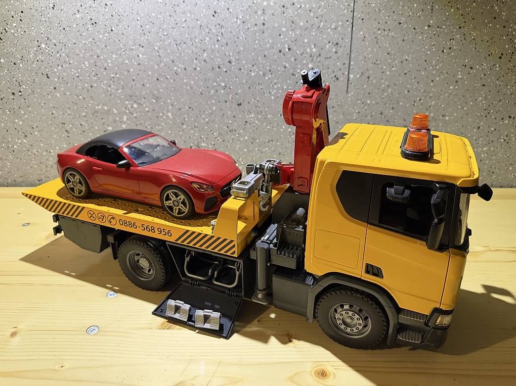 Giocattoli: BRUDER - LKW Abschleppdienst mit Auto – Usato da Seewen (SZ) venduto da manuelit0 1
