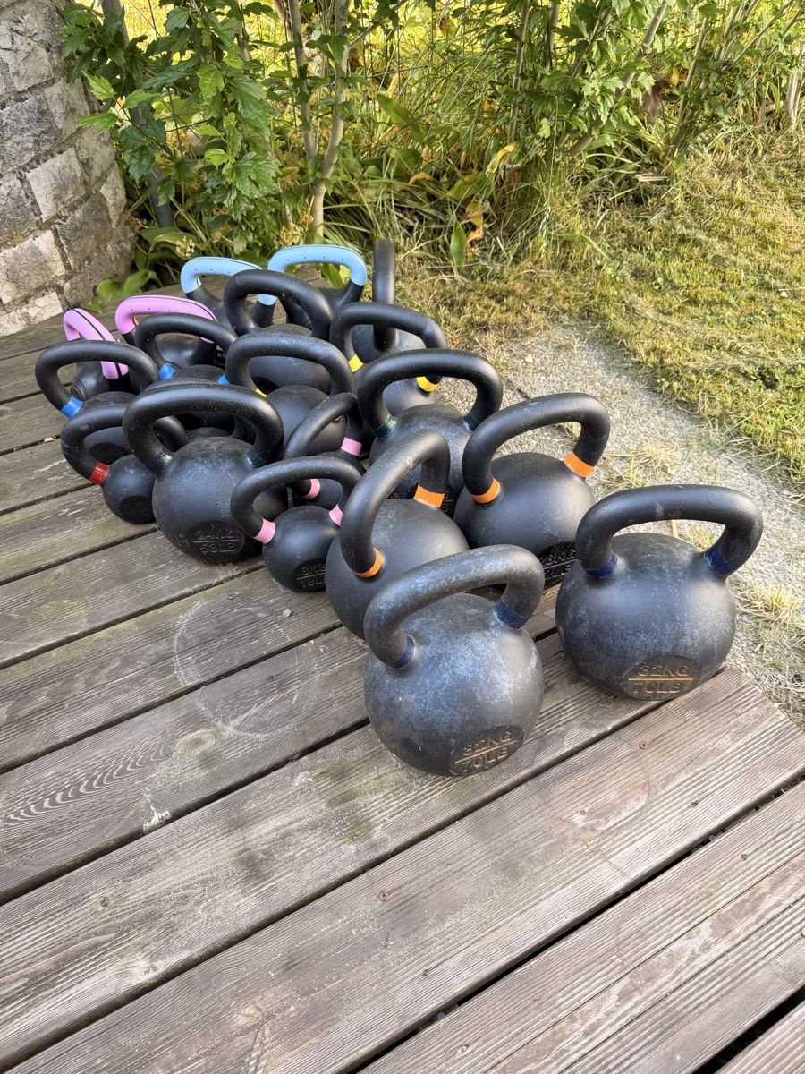 Bollitori: Kettlebells  – Usato da Feldbrunnen venduto da Uretab