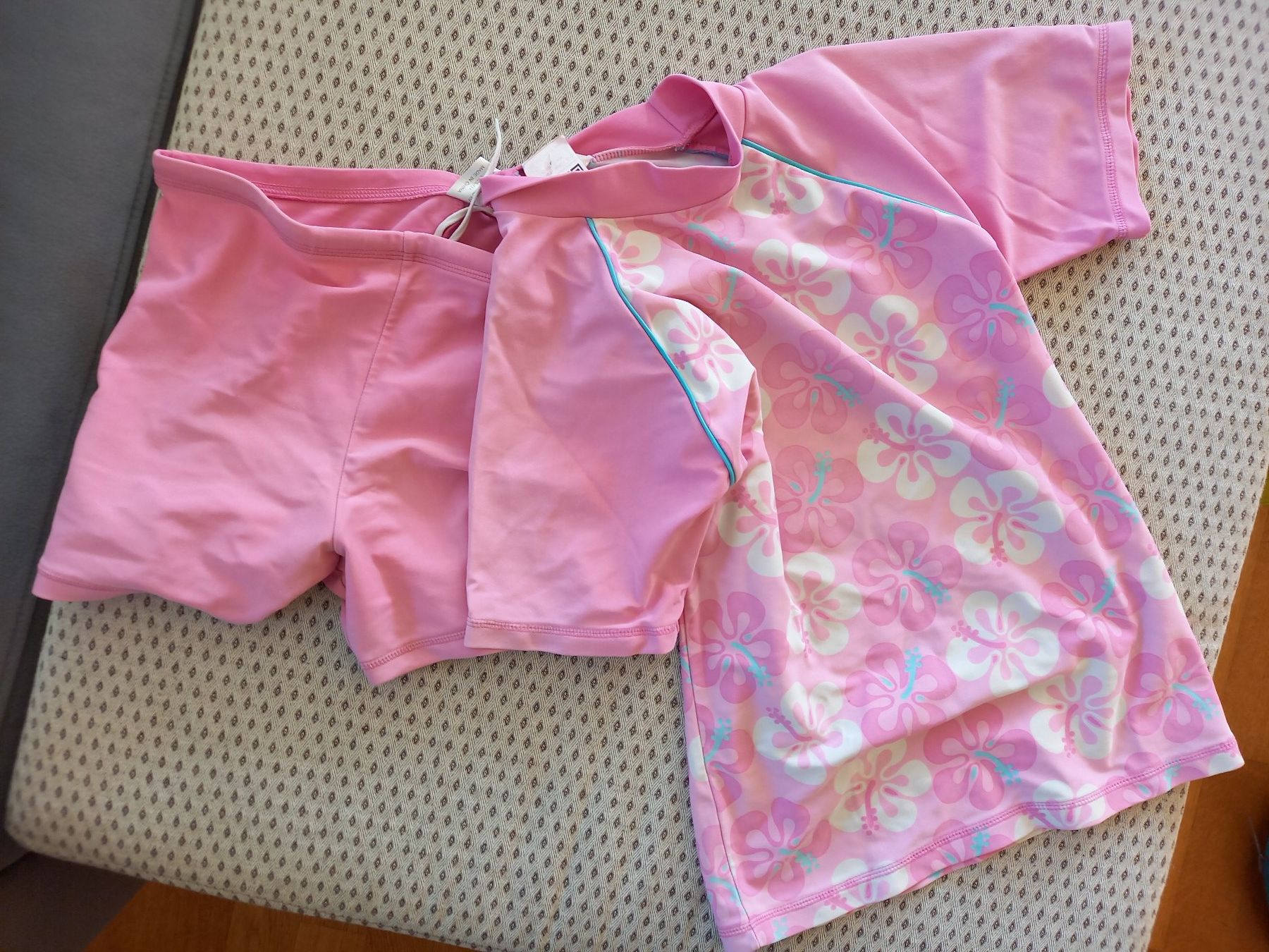 Costumi da bagno & Bikini: UV-Badekombi 2tlg, Gr.152 – Usato da Luzern venduto da latinaluna