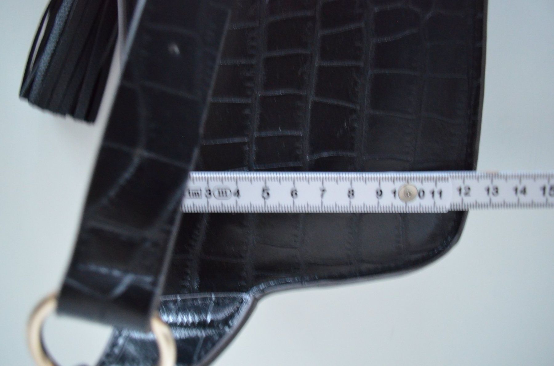 H&M Borse da donna: Bauchtausche – Usato da Locarno venduto da DarjaRonco 3