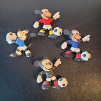 Mickey als Fussballer
