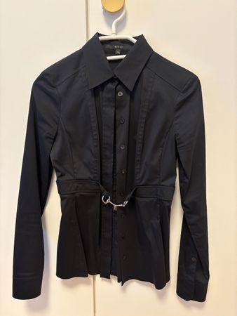 Chemise Gucci noire avec ceinture en métal taille 3