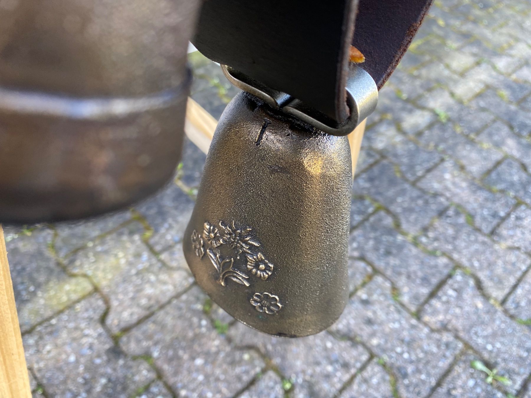 Glocken & Treicheln: schönes Pferdegeschell / Parisergeschell C. Pitsch Müstair – Gebraucht aus Feldbach von Fea1 6