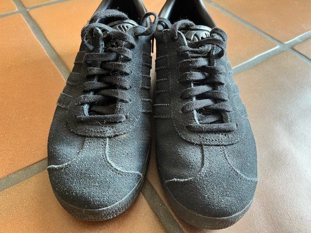 Adidas Scarpe da uomo: Adidas Gazelle Grösse 36 2/3 – Usato da Rechthalten venduto da Cheech2