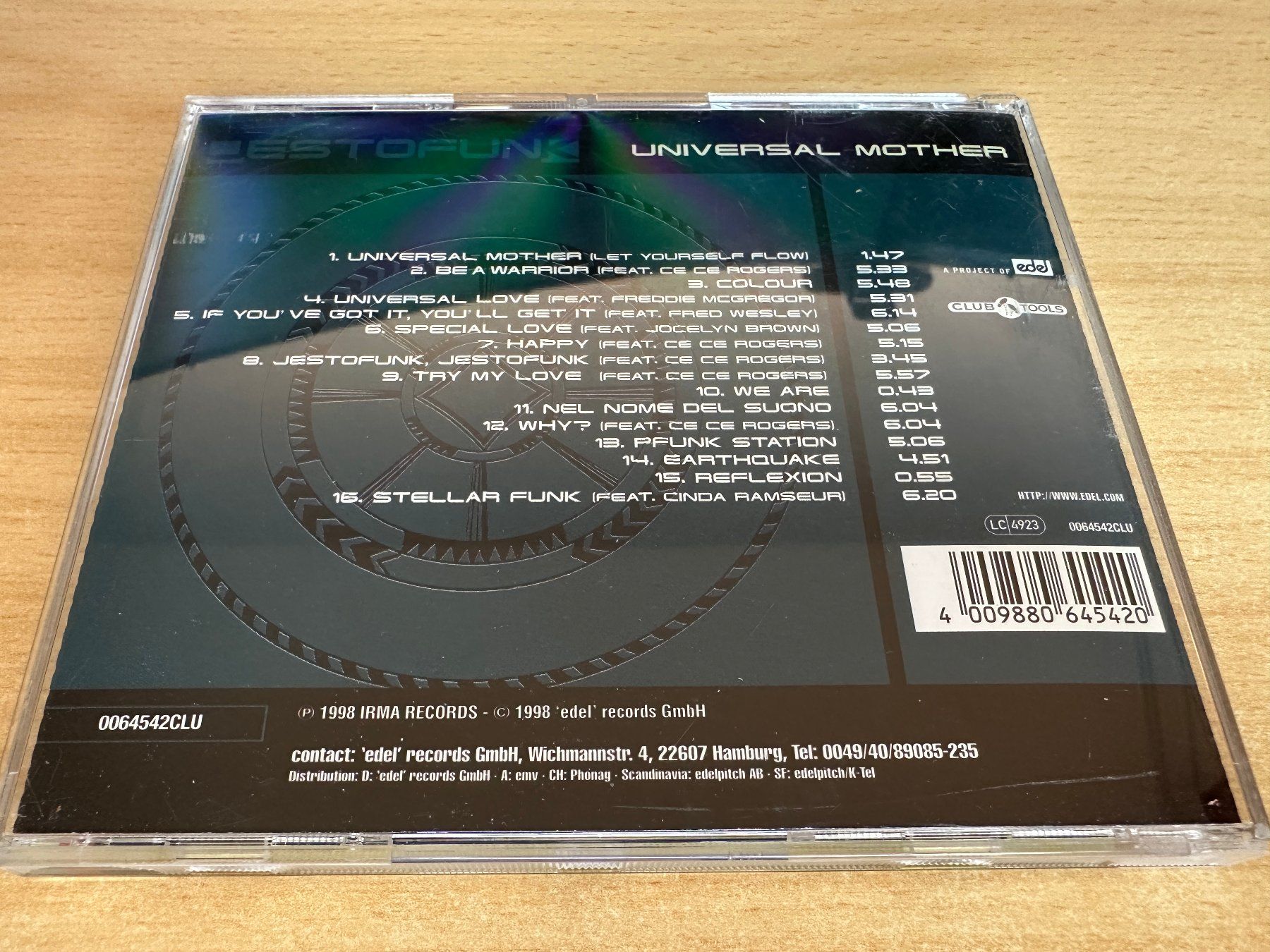 CD: S7 Jestofunk – Universal Mother – Usato da Rikon im Tösstal venduto da Alpenmutz 1