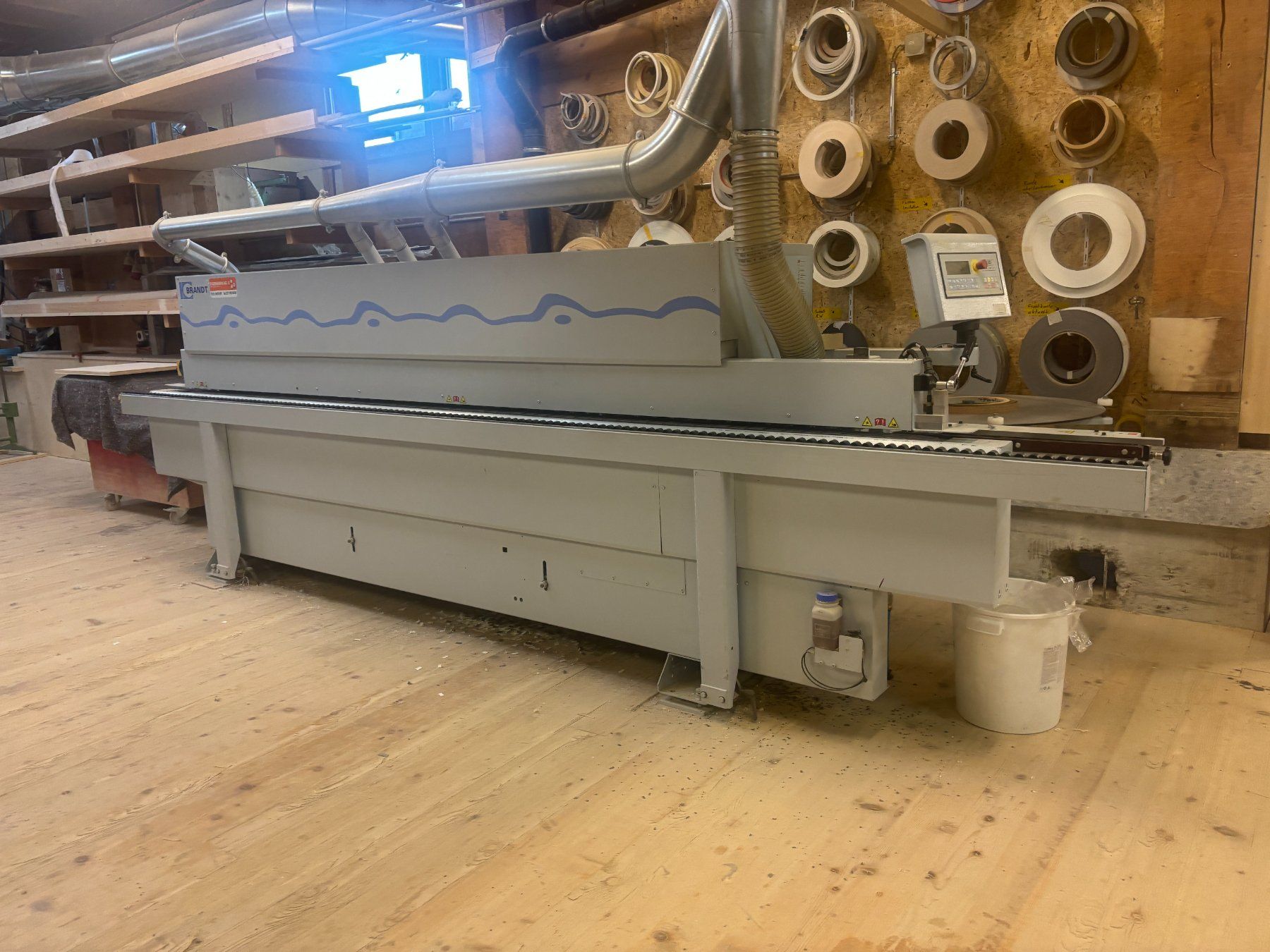 Tutte le macchine: Kantenleimmaschine Brandt – Usato da Hasliberg - Goldern venduto da pampsi 1