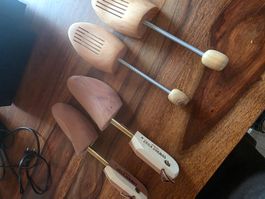 Schuhspanner Holz 2 Paare neuwertig Zustand