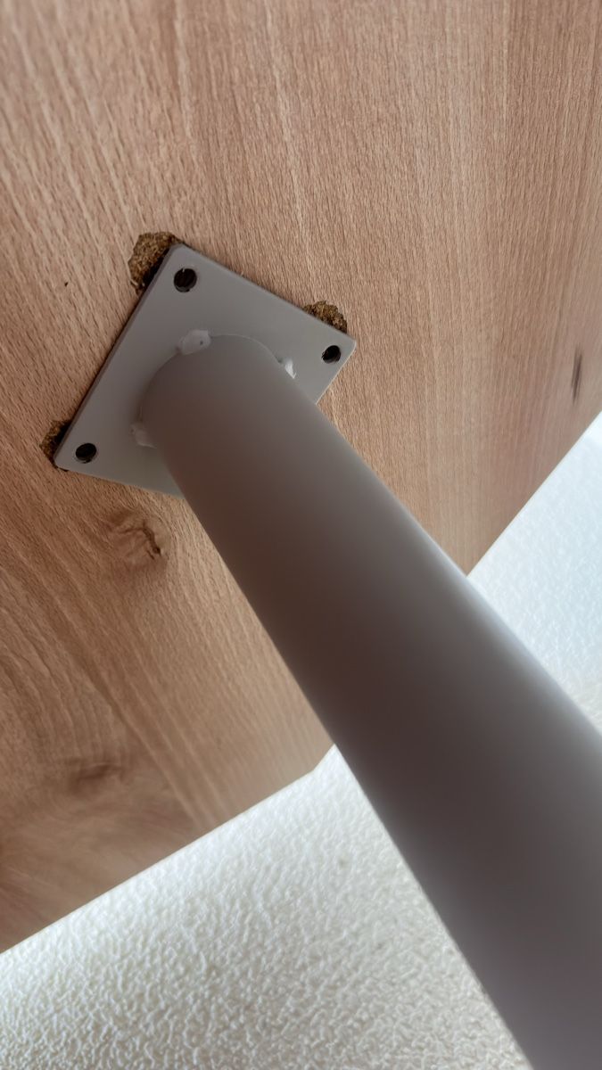 Bureaux: Tisch – Neuf (Voir description) à Schindellegi par SimplyBuy-CH 5