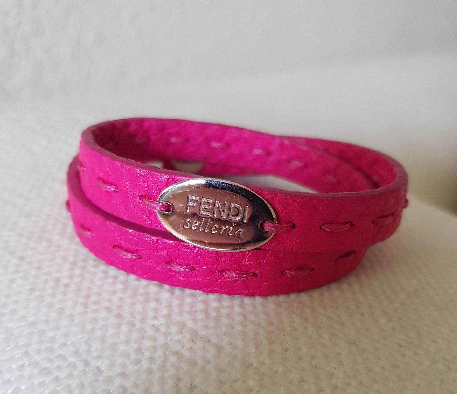 Fendi Bracciali & Braccialetti: Bracelet Fendi Selleria – Usato da Onex venduto da AF.