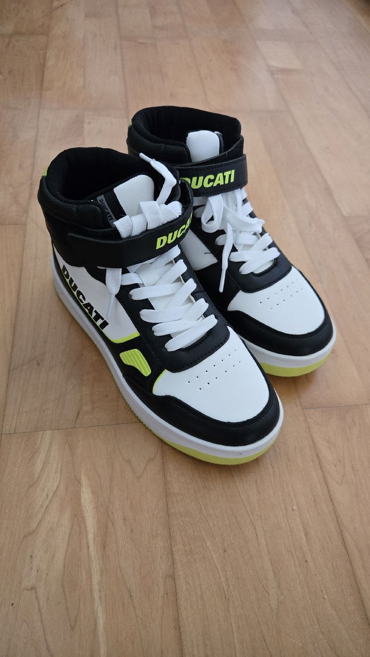 Ducati Scarpe da uomo: Ducati Kids Schuh Gr.36 – Usato da Schötz venduto da Nico040