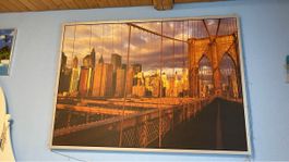 Grosses Stadt-Bild, New York Brooklyn Bridge, warmes Licht