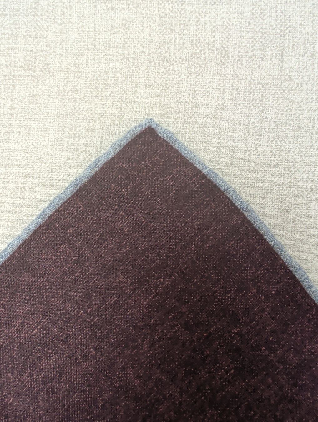 Eleventy Completi: Eleventy Platin Collection, Einstecktuch, Neu, Wolle – Nuovo e nell'imballaggio originale da Zürich venduto da rom_zh