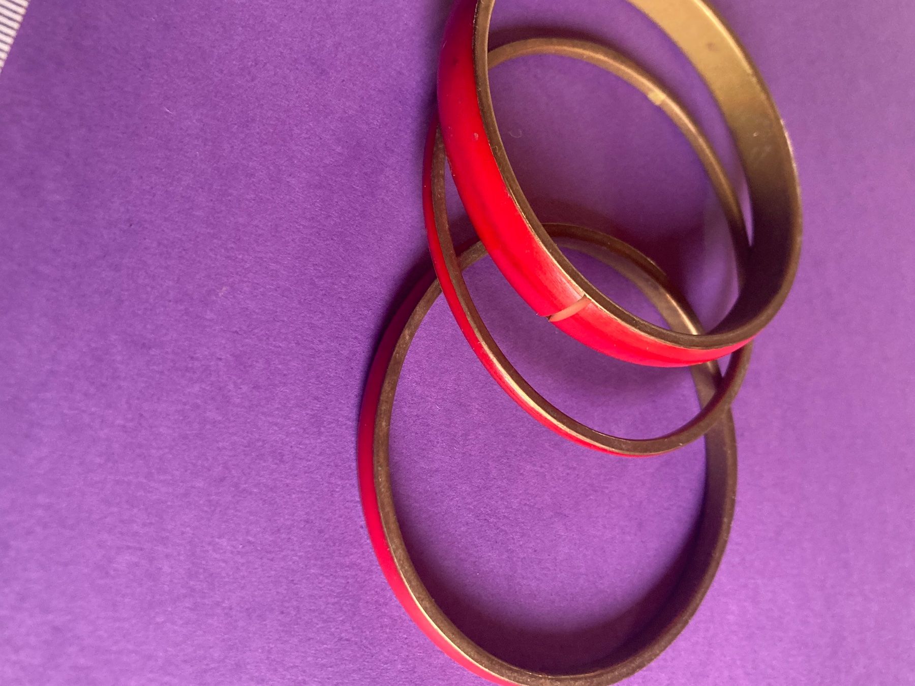 Bracciali & Braccialetti: Rote Armbänder (3 Stück) – Usato da Laufen venduto da Futuremarket 2