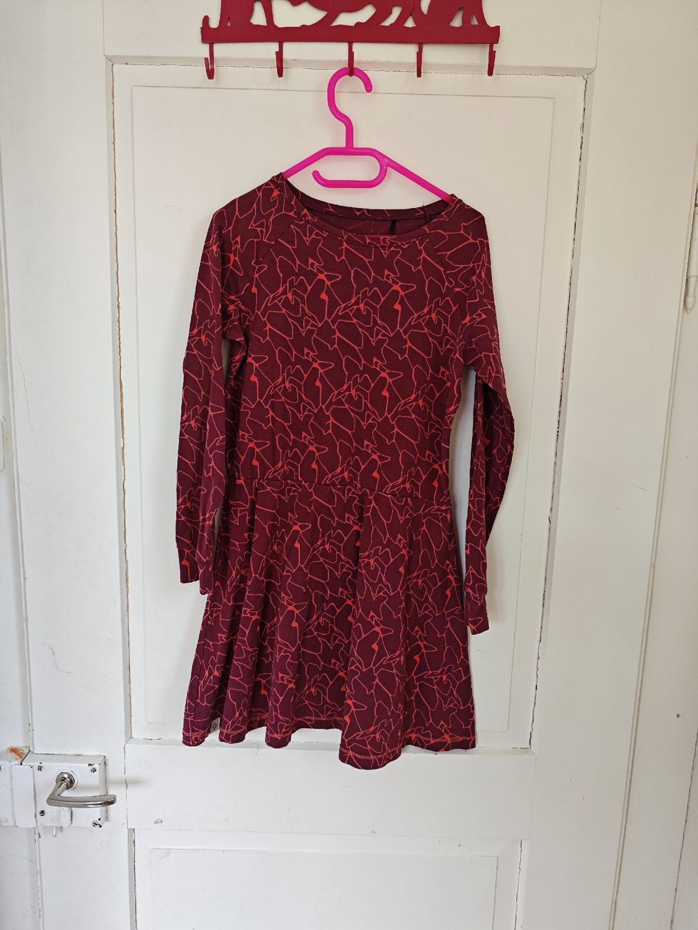 Vestiti & Gonne: Kleid Albakid Gr 140 – Usato da Winterthur venduto da Shorna