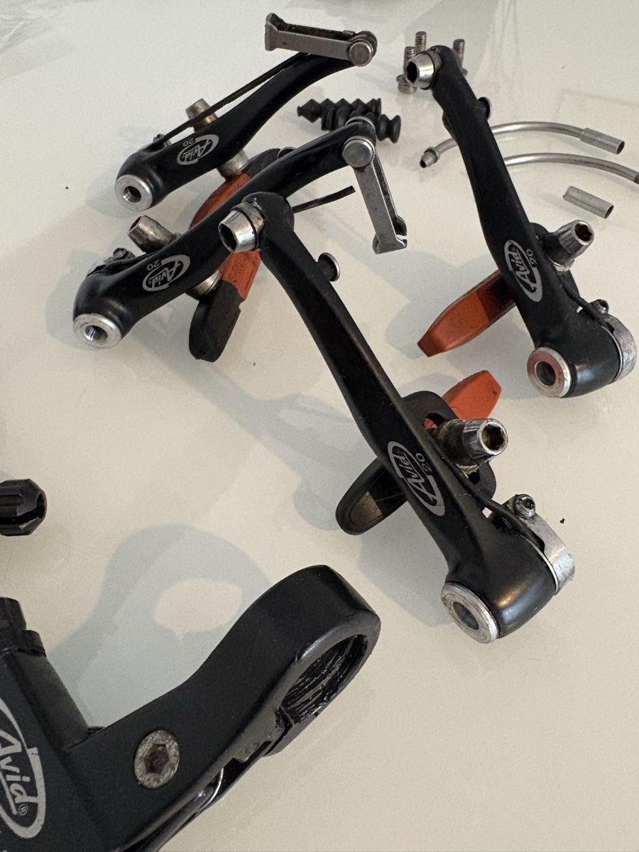 Avid Pezzi di ricambio: Avid V Brake MTB-Bremsen – Usato da Giubiasco venduto da bulag 4