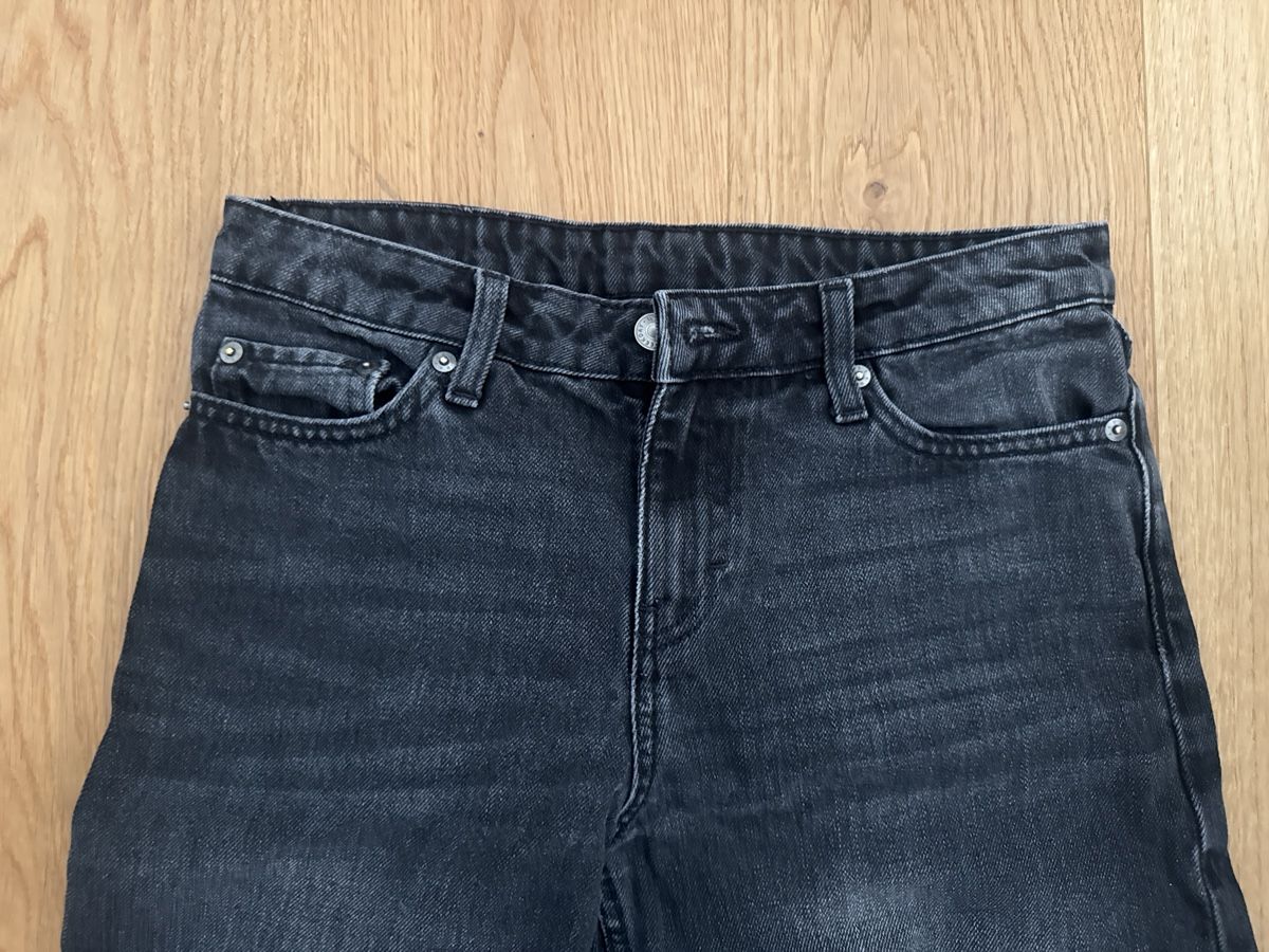 Weekday Jeans: Weekday Damem Jeans schwarz – Gebraucht aus Solothurn von jgu_xfz2 2