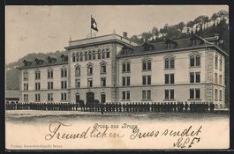 AK Brugg, Kaserne mit Soldaten, 1903