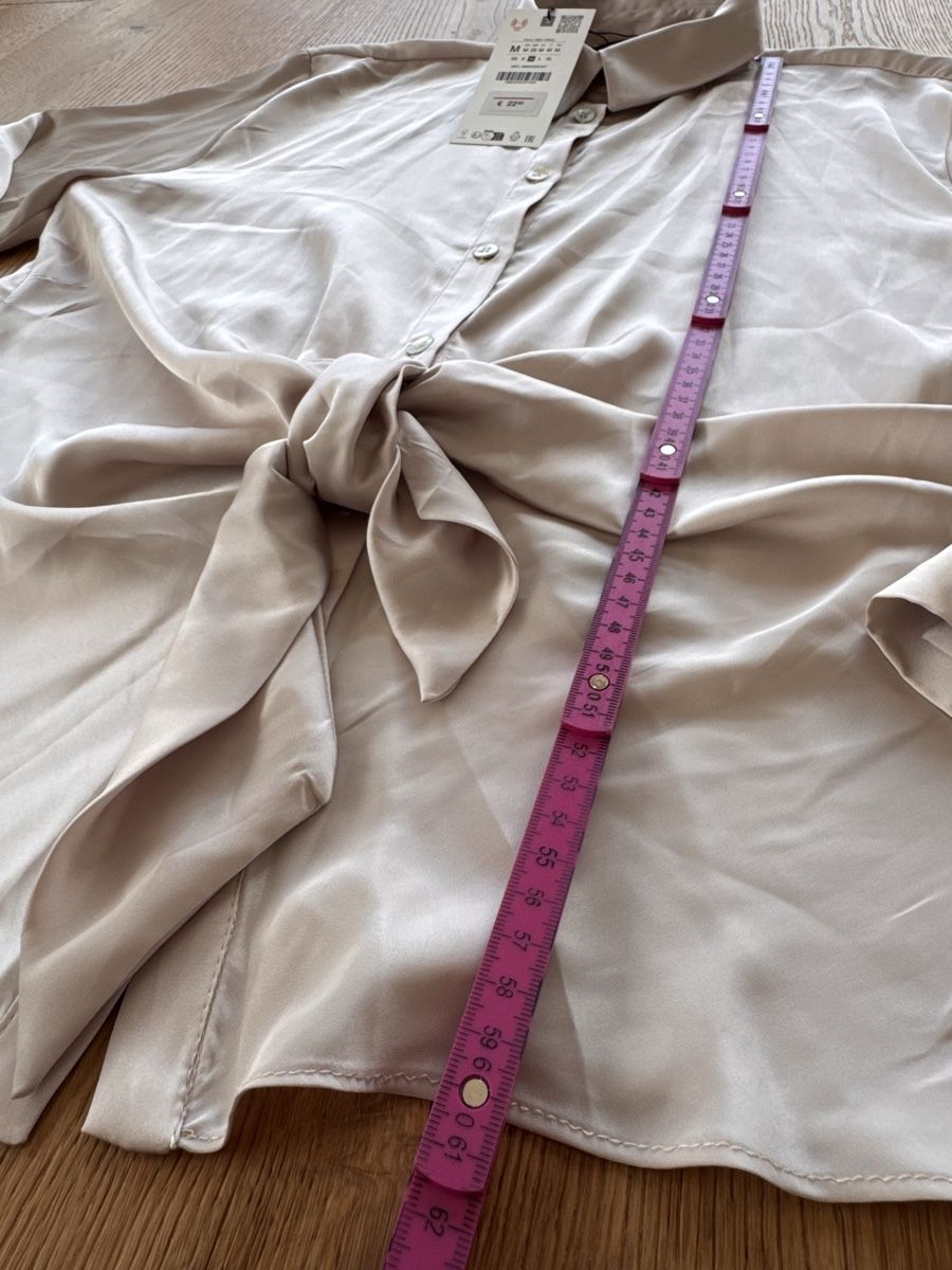 Zara Camicette: NEU Zara Satinbluse in Beige Gr. M – Nuovo e nell'imballaggio originale da Altendorf venduto da PiaLang 1