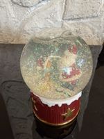 Schneekugel Weihnachten