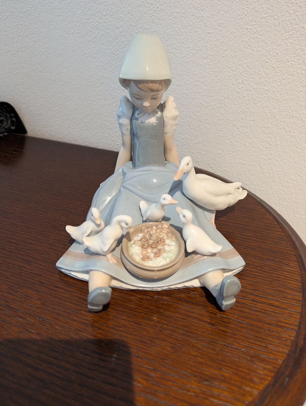 Lladro Statuette: Lladro Figur, Mädchen mit Enten, Handarbeit – Usato da Bätterkinden venduto da mar_rxs5