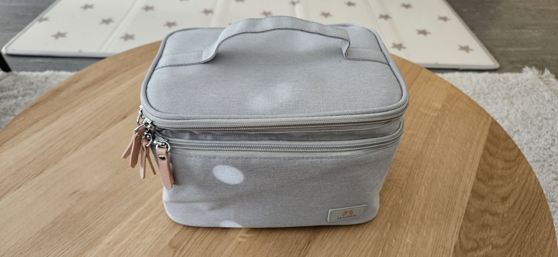 Kühlschränke & Kühlen: Fraupow Milk Essentials Kühltasche – Gebraucht aus Freienbach von Tellurocker