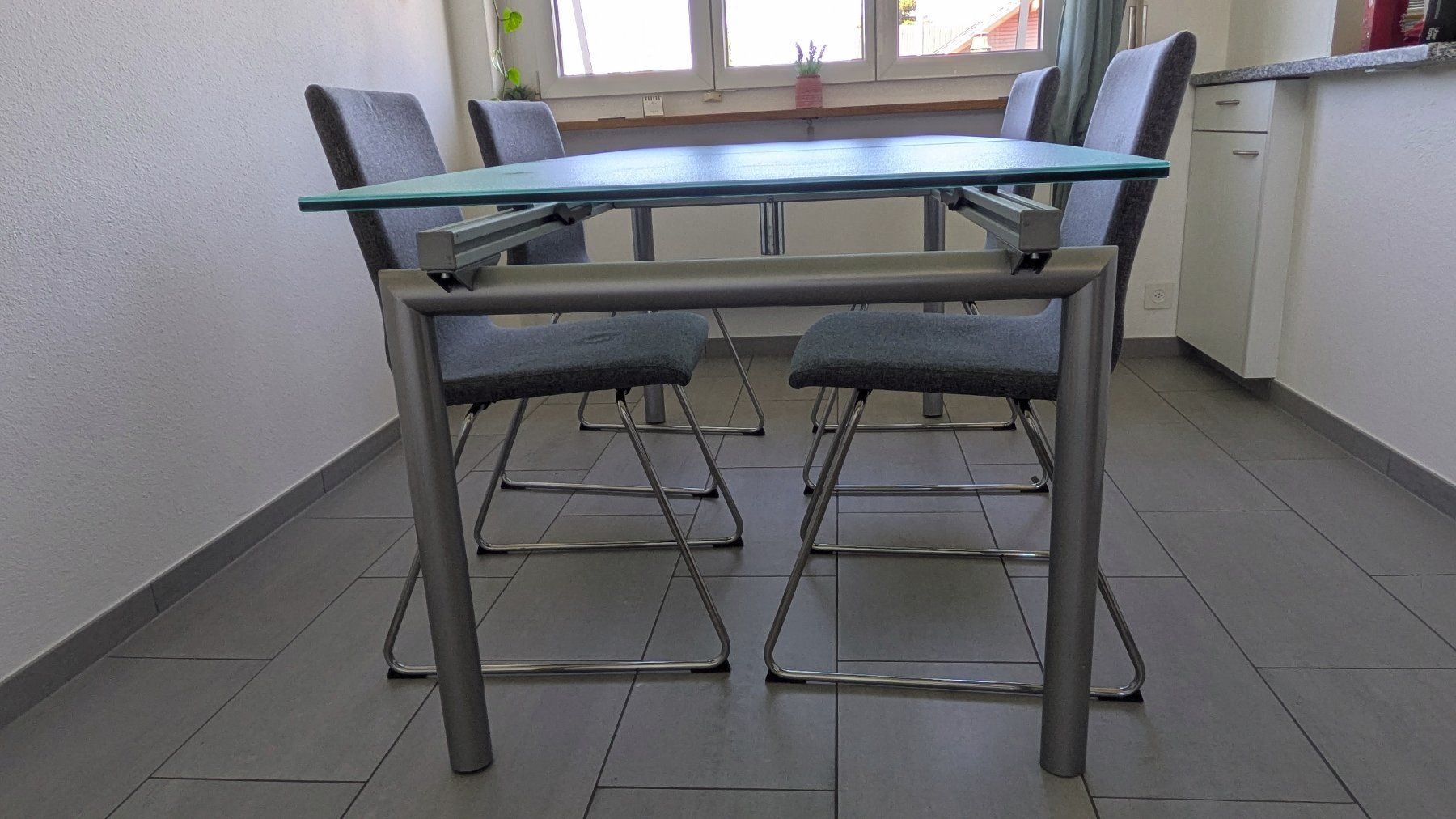 Tische: Esstisch Glas 90x190/245 – Gebraucht aus Münsingen von Schnarchler 2