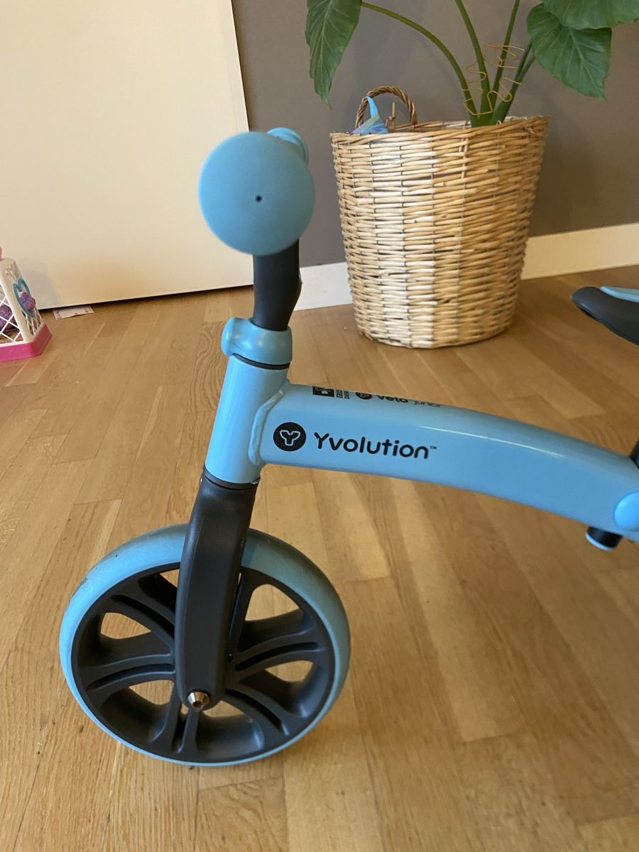 Biciclette: Balance bike Yvolution blue in good condition – Nuovo (secondo la descrizione) da Thalwil venduto da Aria80 1