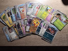 100 Stück Pokemon Sammelkarten Konvolut diverse Karten (en)