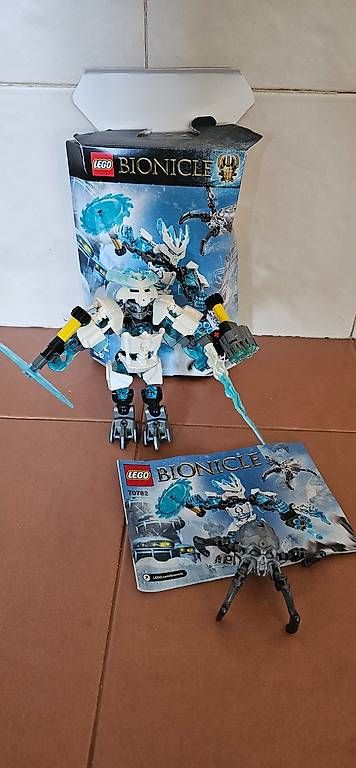 Lego Spielzeuge: Lego® 70782 BIONICLE® Hüter des Eises – Gebraucht aus Schaan von Klemmbausteine