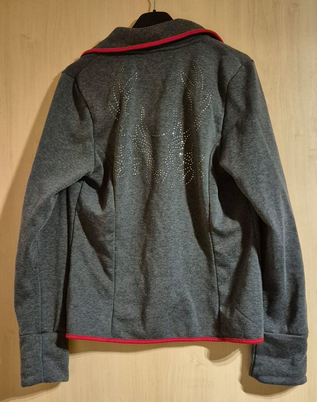 Giacche: Dirndljacke – Usato da Schwanden i. E. venduto da romikh 1