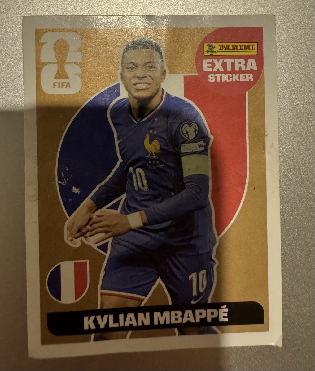Panini Sammelbilder & Trading cards: Panini extra Sticker Kylian Mbappé – Gebraucht aus Effretikon von Z.Bas