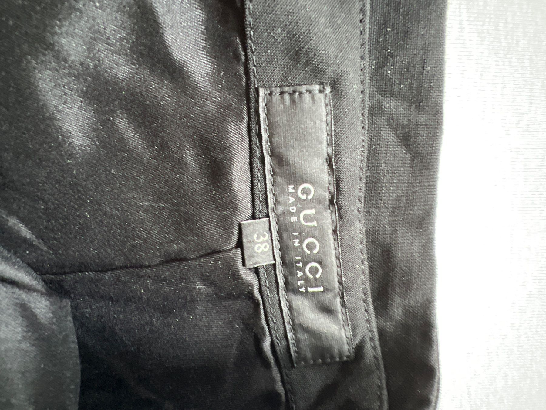 Gucci Jupes: Gucci Rock schwarz Gr. 38 – D'occasion à Wettingen par Lamadeux 1