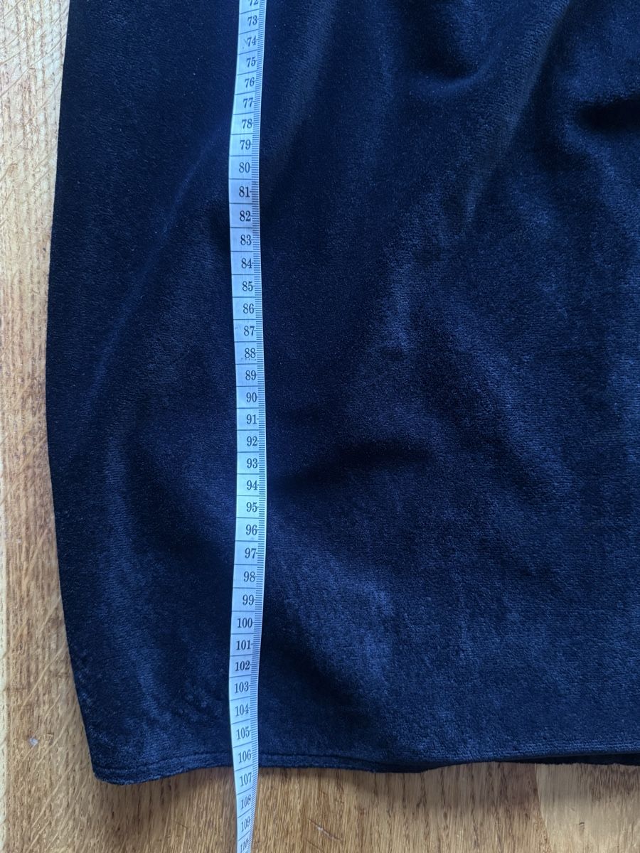 Vestiti: vintage Samtkleid schwarz Grösse 40/lL – Usato da Siebnen venduto da koschitoschi 4
