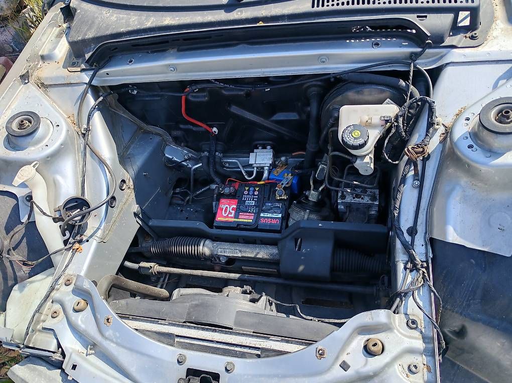 Smart Tutti pezzi di ricambio auto: Smart Roadster vari pezzi su richiesta – Usato da Cadenazzo venduto da Mulinacu 2