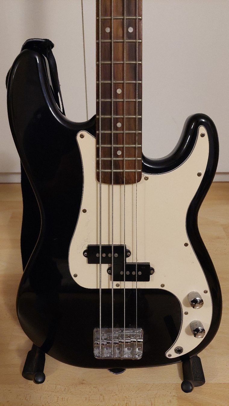 Harley Benton Strumenti musicali: Harley Benton E-Bass Standard Series – Usato da Suhr venduto da GrigoriosT 3