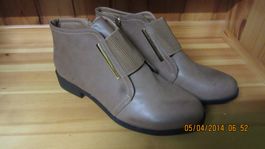 BOOTS  GR.40