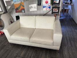 Elegantes 2er-Leder-Sofa in Weiss/Creme – Top Zustand