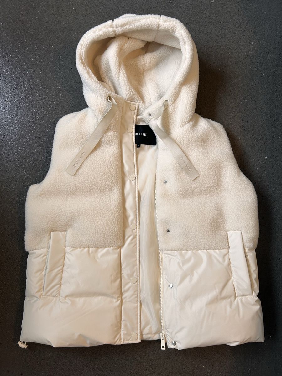 Opus Gilets: Opus Gilet Weste Windus soft cream Gr.38 – Neuf (Voir description) à Horw par Kami17