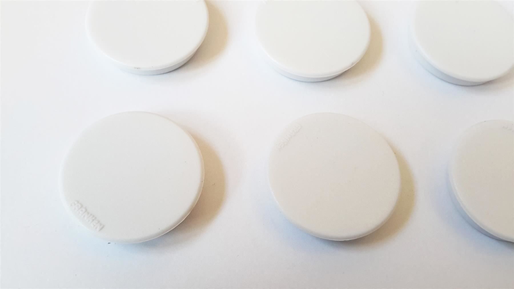Calamite: Magnete 10 Stück, 32 mm, weiss – Nuovo e nell'imballaggio originale da St. Gallen venduto da cointec 2
