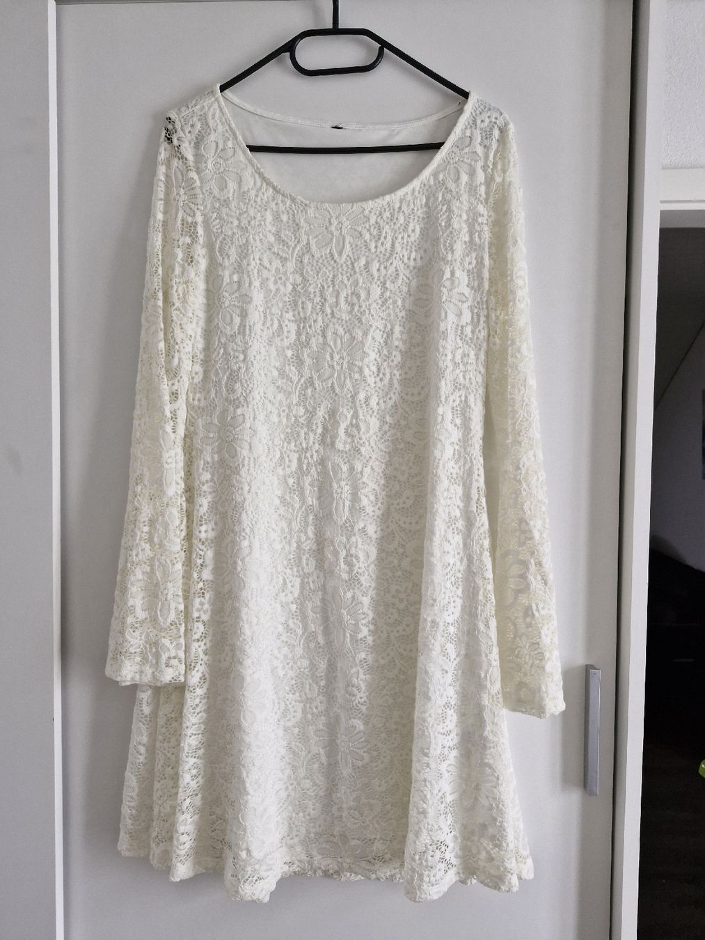 H&M Vestiti: Spitzenkleid weiss L/XL – Usato da Breitenbach venduto da sabrinaa95
