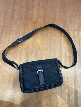 Herren Umhängetasche von ZARA, Top Zustand - Wie neu!