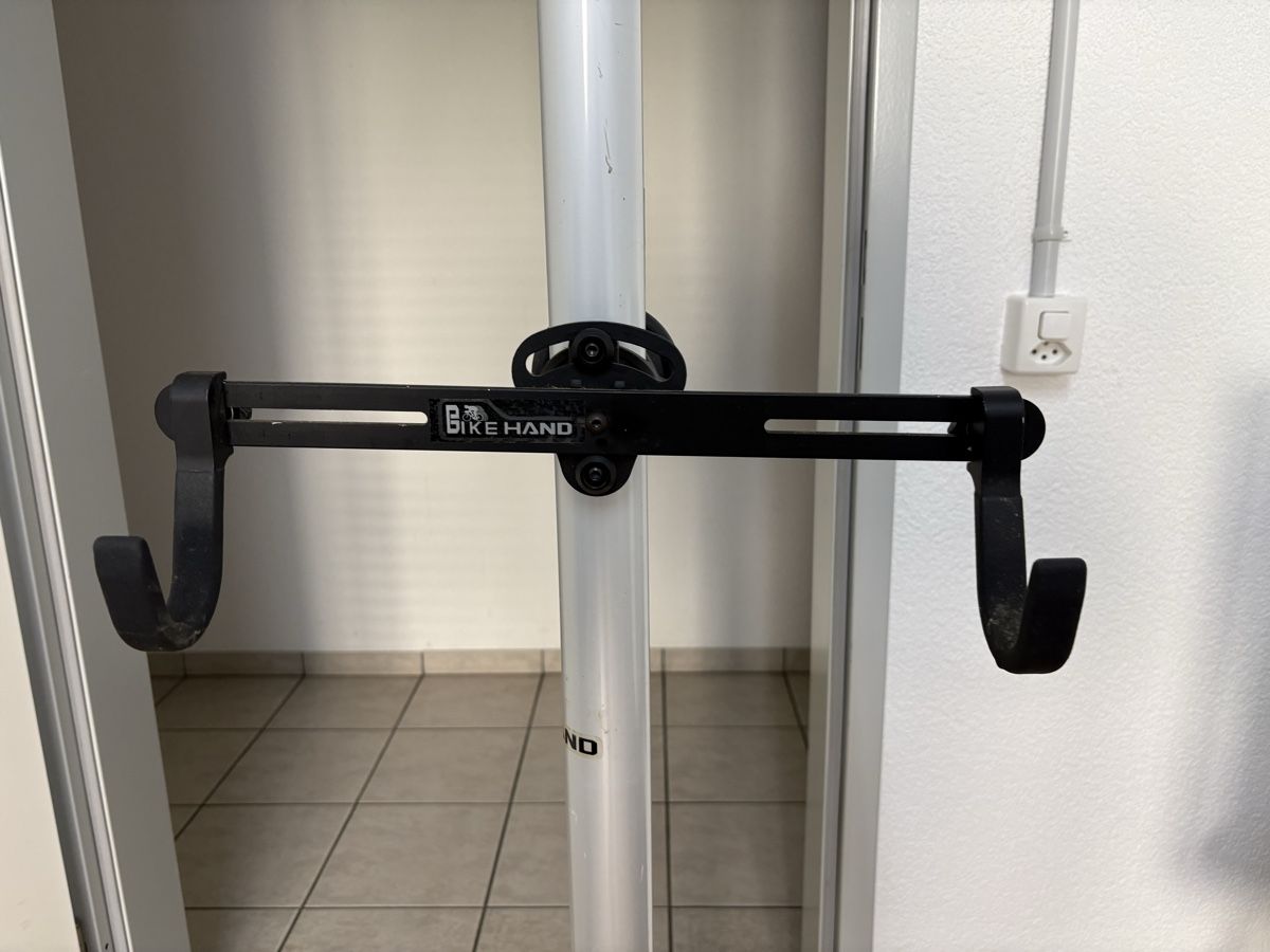 Veloplus Cavalletti per biciclette: Veloständer Bike Hand von Veloplus – Usato da Gelterkinden venduto da G-Power-Cars 1