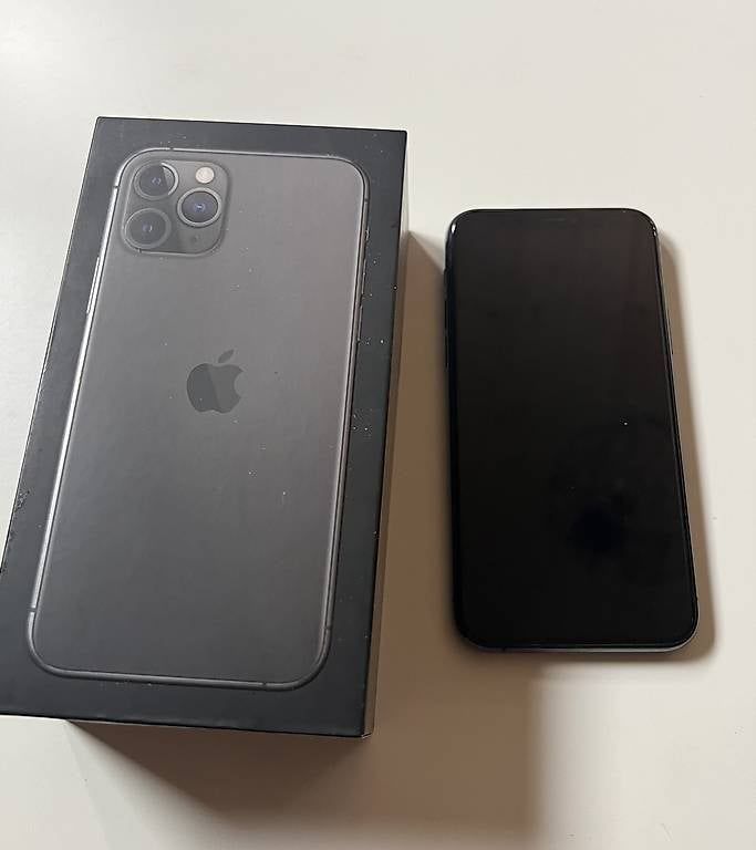 Apple Handys / Smartphones: IPHONE 11 PRO ( 256 GB ) – Gebraucht aus Walenstadt von simonbaur