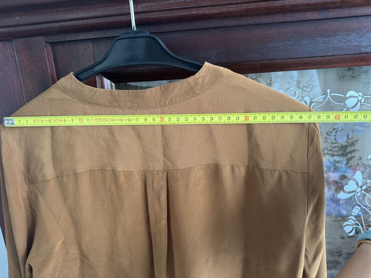 Rich & Royal Camicette: Rich & royal 100% Seide Seidenbluse – Usato da Obfelden venduto da cesarina10 4