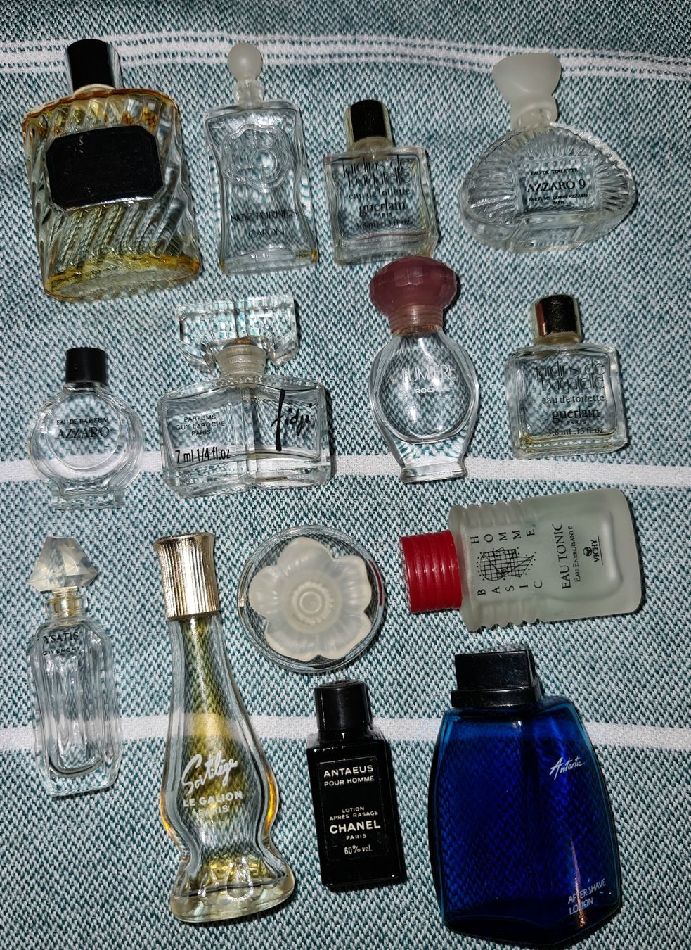 Profumi & Eau de Toilette: flacons de parfum. / lot – Usato da Cortaillod venduto da signep 3