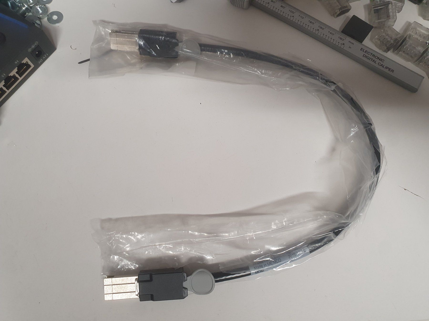 Kabel: CISCO 37-0891-01 - Cisco FlexStack 0.50m stacking cable – Neu (gemäss Beschreibung) aus Zürich von Alibaba1234 1