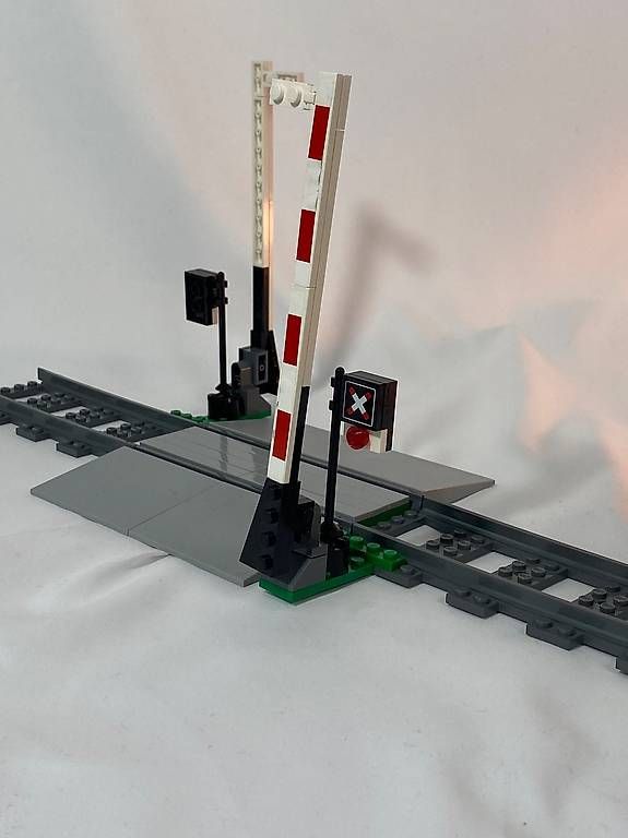 Baukästen: Lego Bahnübergang (7936) – Gebraucht aus Zürich von CNM_Ricardo 3