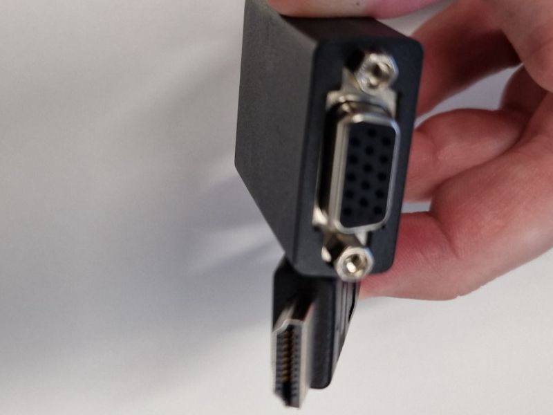 Adattatori: Lenovo HDMI to VGA – Usato da Gerlafingen venduto da dulifuli 1