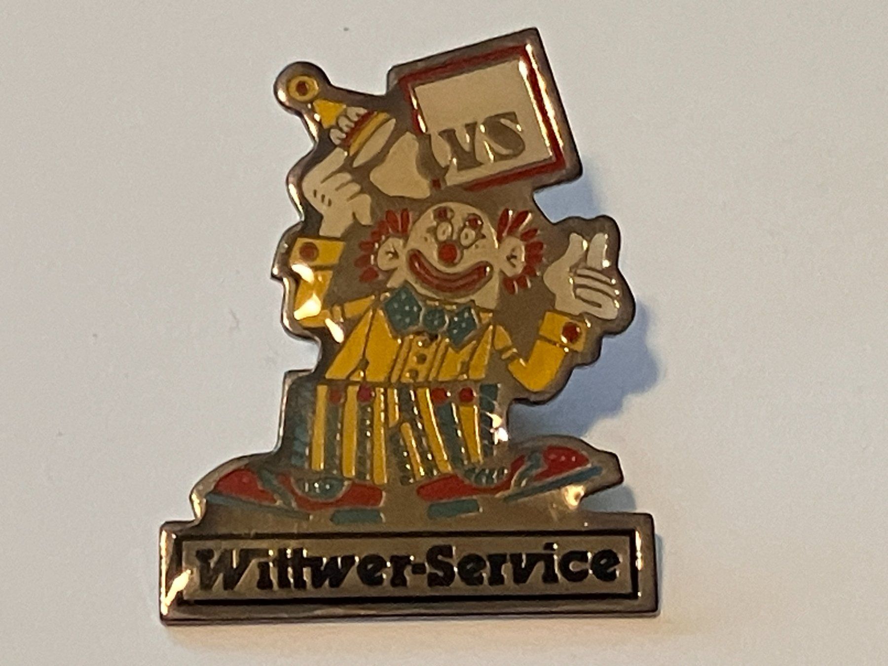 Placchette & Badge: 1 Pin Wittwer Service – Usato da Basel venduto da djwwpp