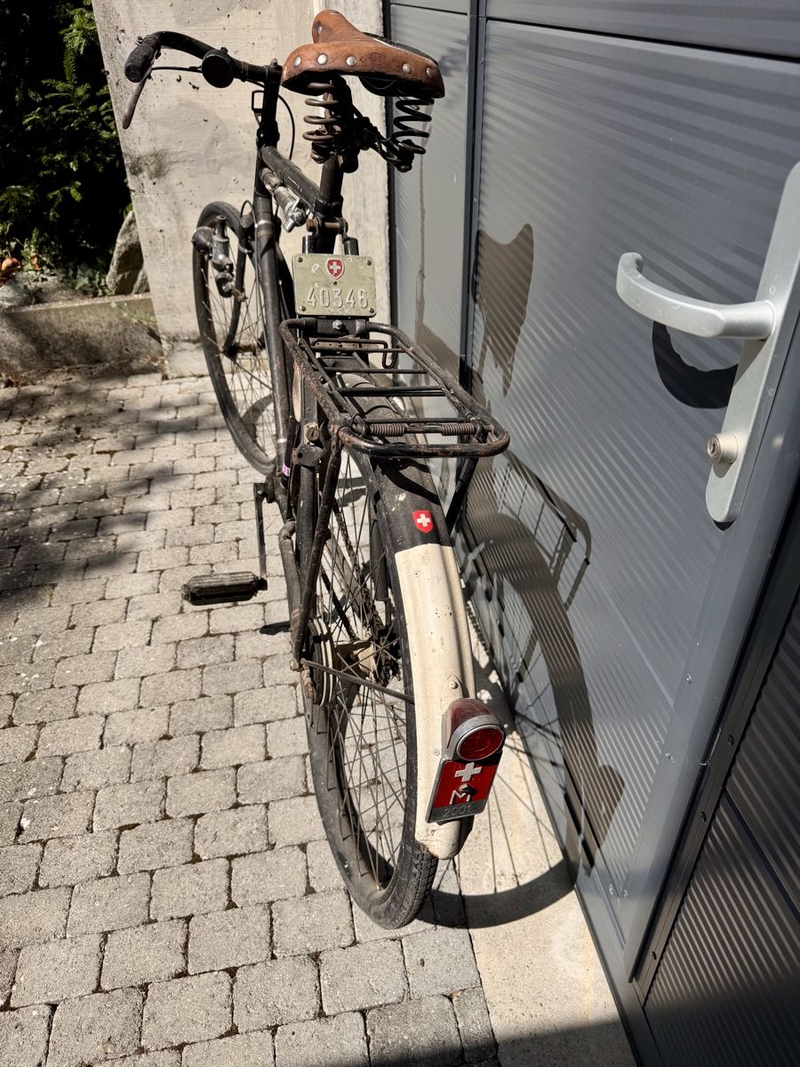 Schweizer Armee Velos: Militär-Velo – Defekt aus Madiswil von Summers79 2
